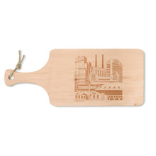 Afbeelding in Gallery-weergave laden, Houten borrelplanken met Philips beeldmerk en Philips iconische gebouwen